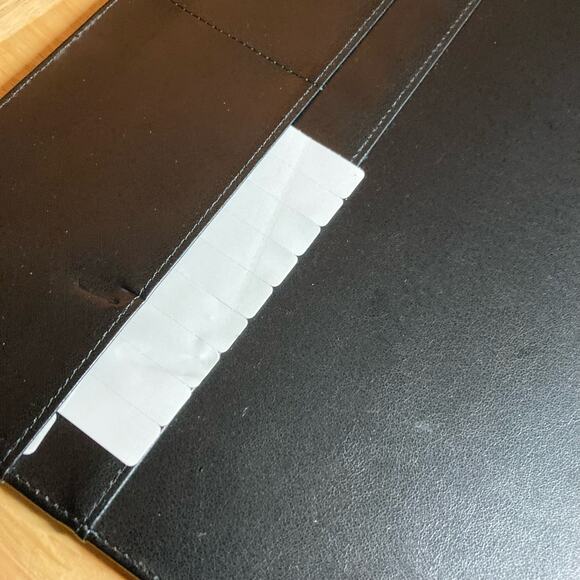 TUL Black Disc Binder w/2 sets of tabs and 50 pages Narrow Ruled Paper. Preowned - Picture 2 of 10